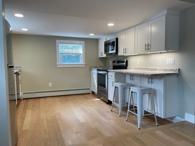 Foto del edificio - 206-208 Mammoth Rd