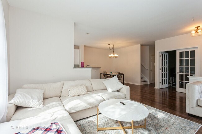 Building Photo - 84 Tanglewood Dr