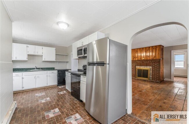 Foto del edificio - 20 Willow Ave