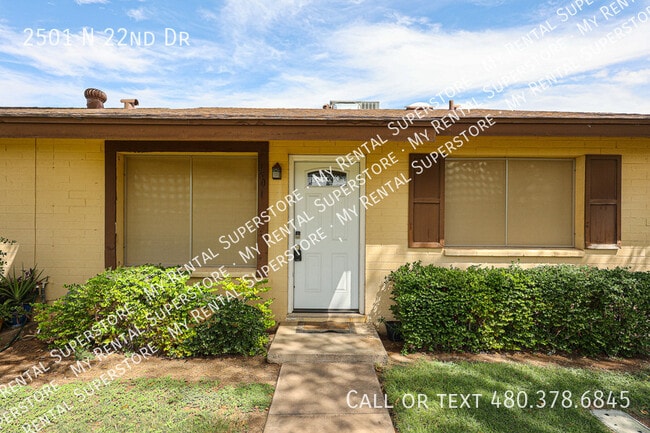 Building Photo - 2501 N 22nd Dr