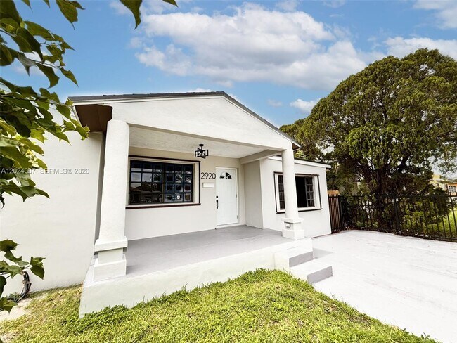 Foto del edificio - 2920 NW 69th St