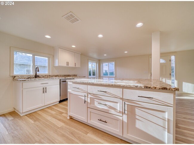 Foto del edificio - 33871 NE Blossom Dr