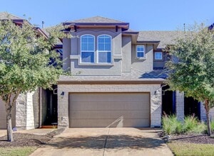 Building Photo - 13400 Briarwick Dr