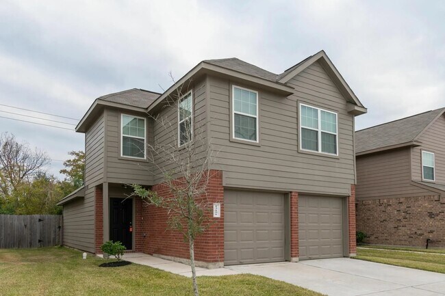 Building Photo - 13151 Withee Path Ln
