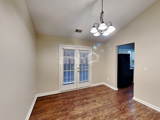 Foto del edificio - 4845 Chasestone Ct