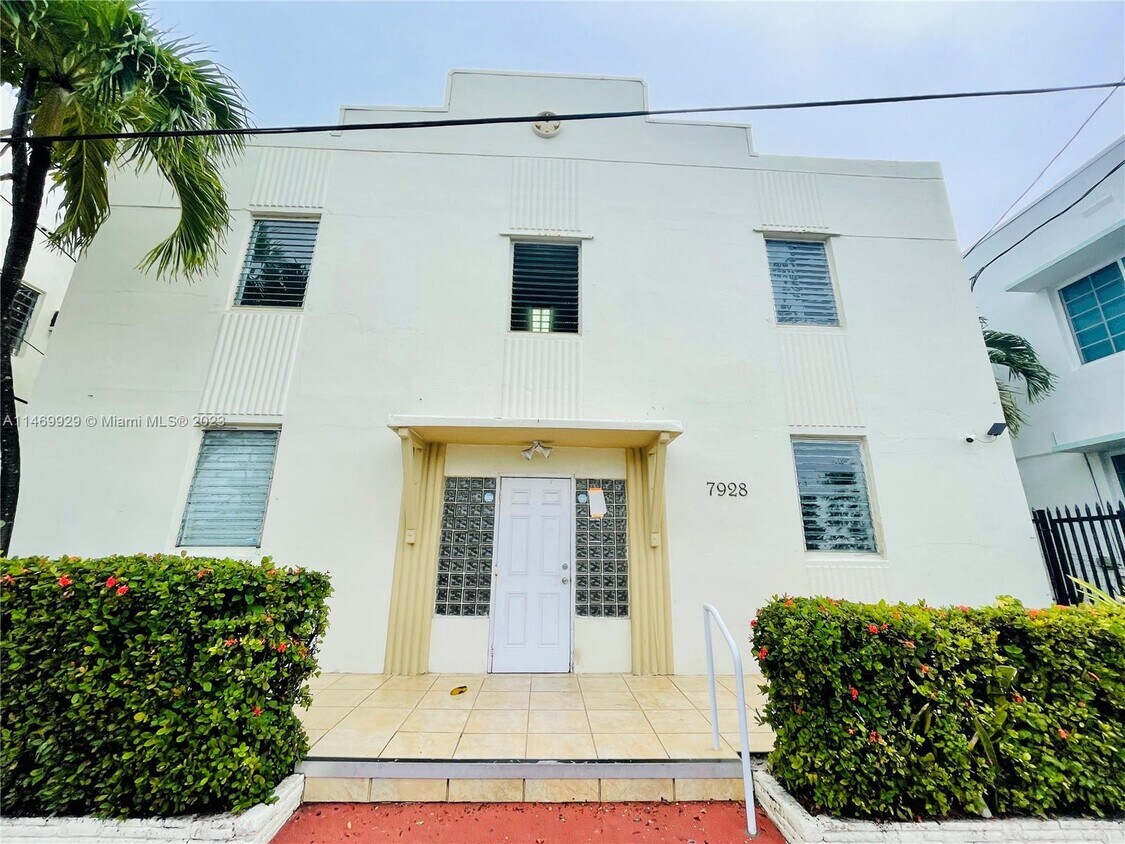 7928 Harding Ave Unit 4, Miami Beach, FL 33141 Condo for Rent in