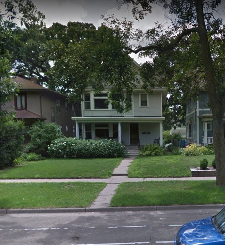 Primary Photo - 6 Bedroom June 2024 Near Macalester!