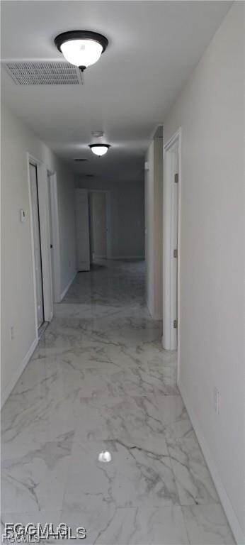 Foto del edificio - 4636 Golfview Blvd