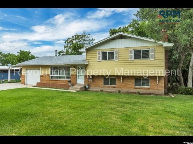 Building Photo - Walk to WSU!