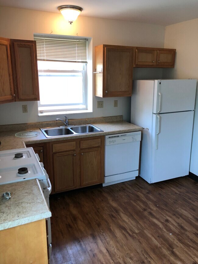 Building Photo - 438 Boggs Ave