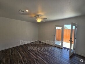 1078 Fuchsia Ln