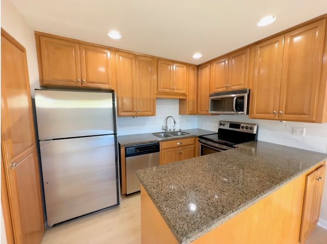 Kitchen - 1845 Anaheim Ave
