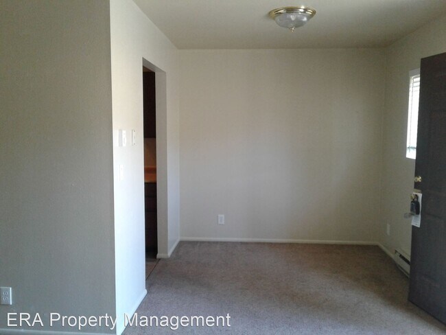 Foto del edificio - 2 br, 1 bath Apartment - 506 E 1935 N 4
