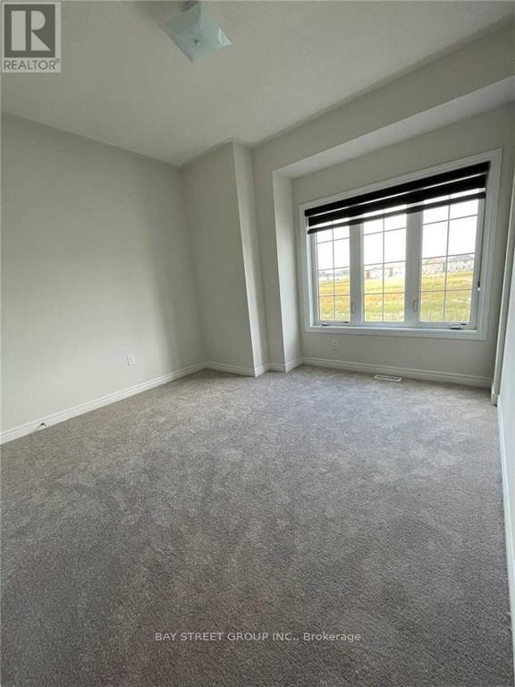 Photo du bâtiment - 221 Clockwork Dr