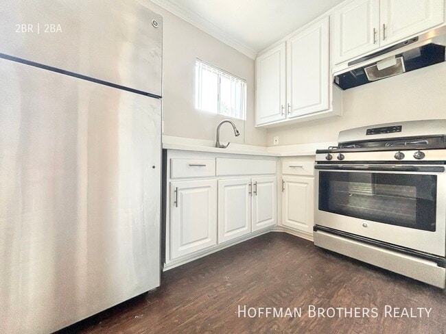 Building Photo - 227 S Carondelet St