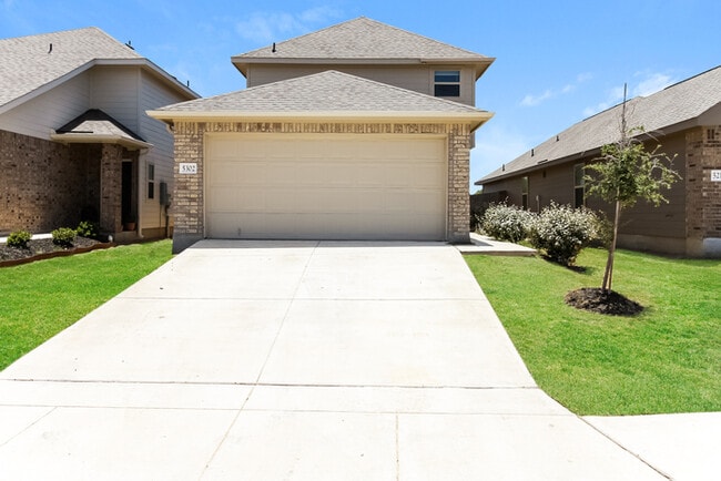 Building Photo - 5302 Freshwater Way
