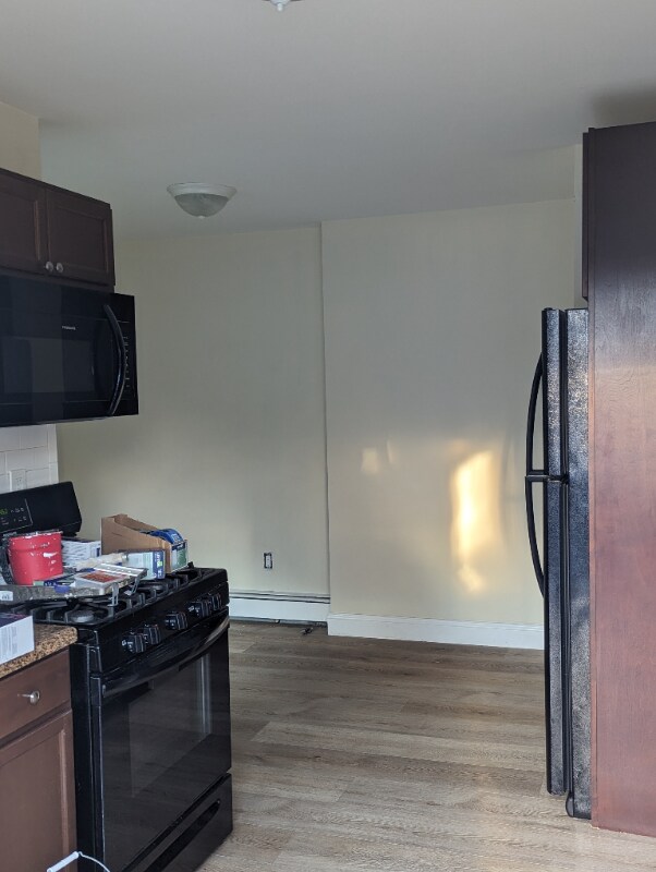 Building Photo - 48 Railroad Ave