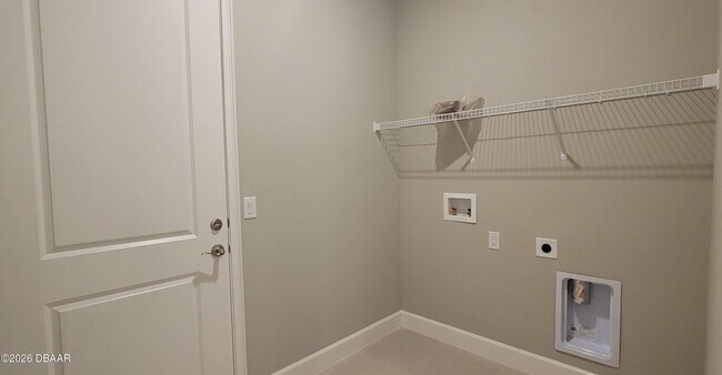 Foto del edificio - 111 Longridge Ln