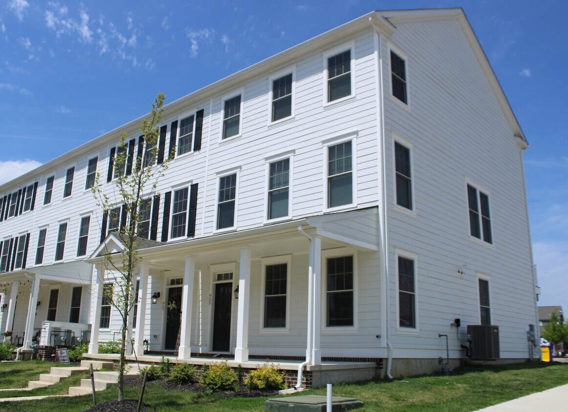 955 Lorewood Grove Rd, Middletown, DE 19709 Townhome Rentals in