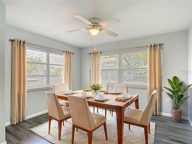 Foto del edificio - 13004 Spicebox Way