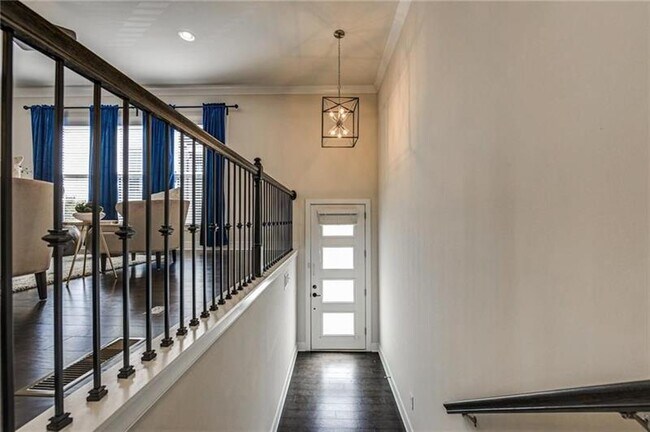 Foto del edificio - 823 Stone Ridge Ln NE