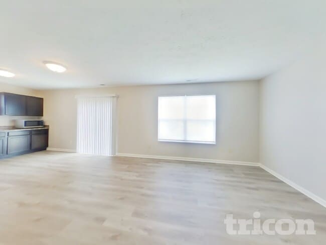 Building Photo - 949 Knox Dr