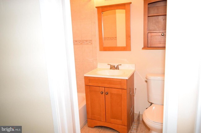 Foto del edificio - 7487 Little River Turnpike