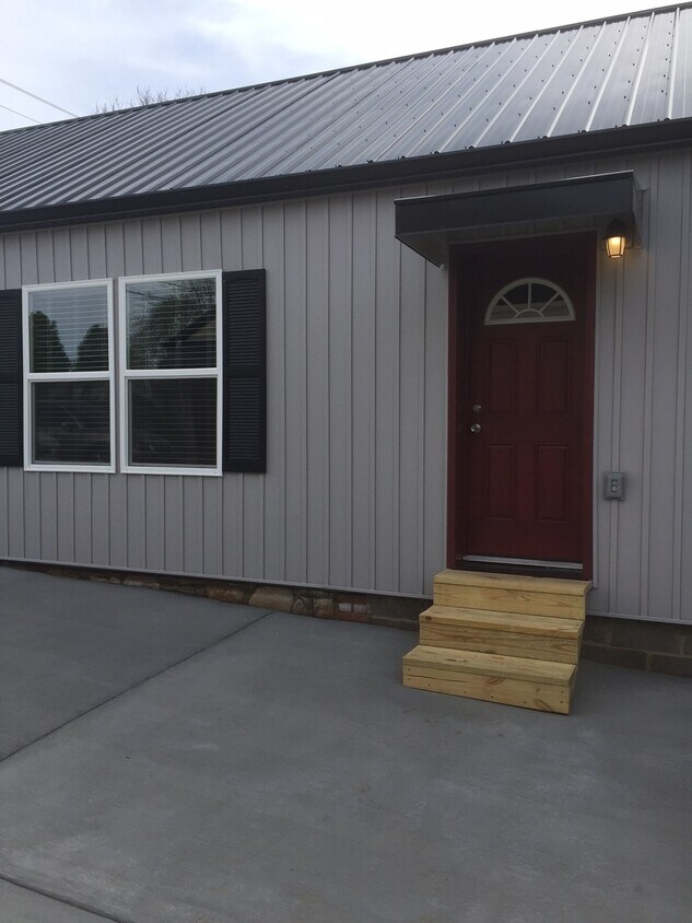 City of Alcoa 37701 - 2 bedroom, 1 bath r... - City of Alcoa 37701 -  2 bedroom, 1 bath r...