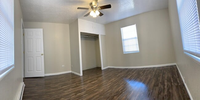 Building Photo - 1220 S Lea St