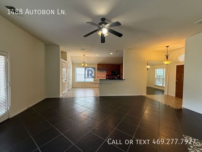 Building Photo - 1488 Autobon Ln.-