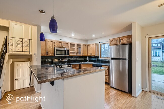 Building Photo - 1471 Walnut Avenue, Hanover Park, IL, 60133