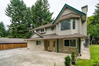 Building Photo - 21209 Dewdney Trunk Rd
