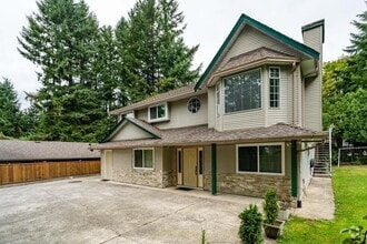 Building Photo - 21209 Dewdney Trunk Rd