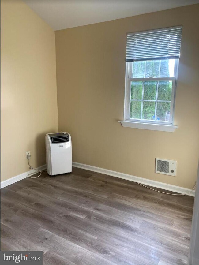 Foto del edificio - 5617 Carroll St