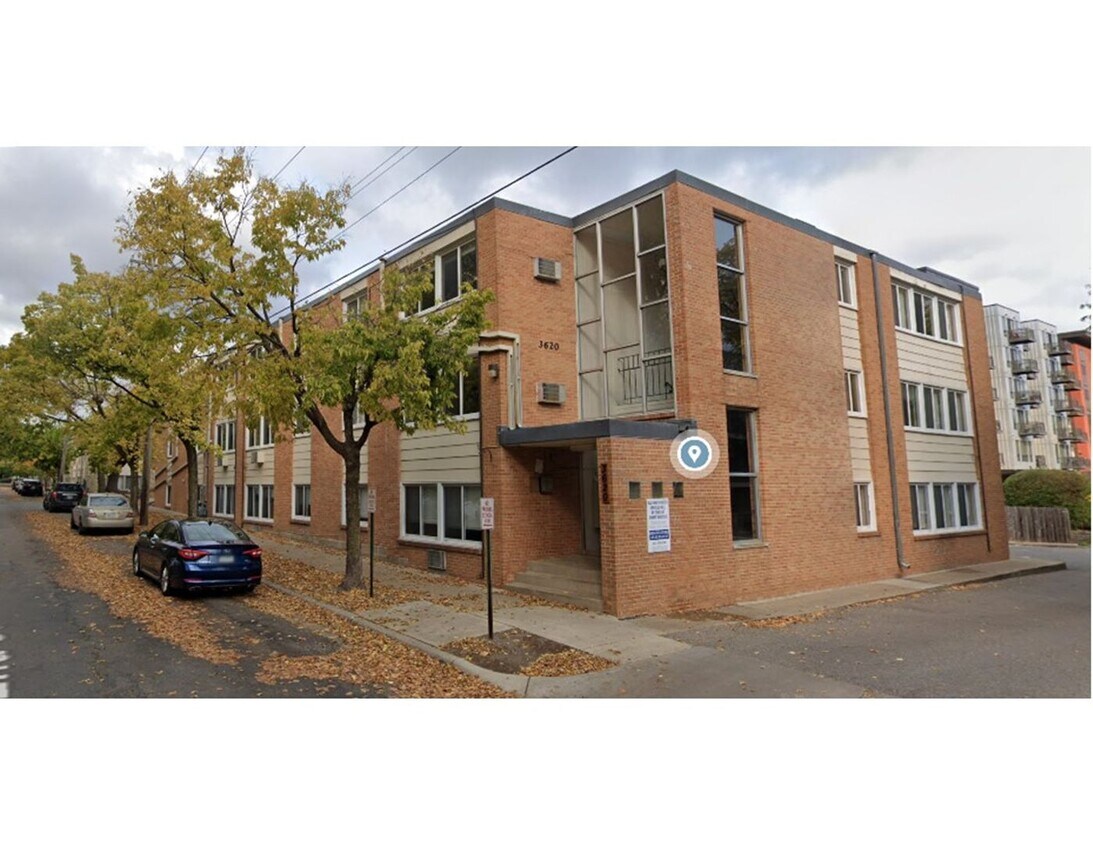 Primary Photo - 3620 West 32nd Street