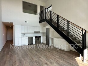 Building Photo - 1460 Belmont St NW