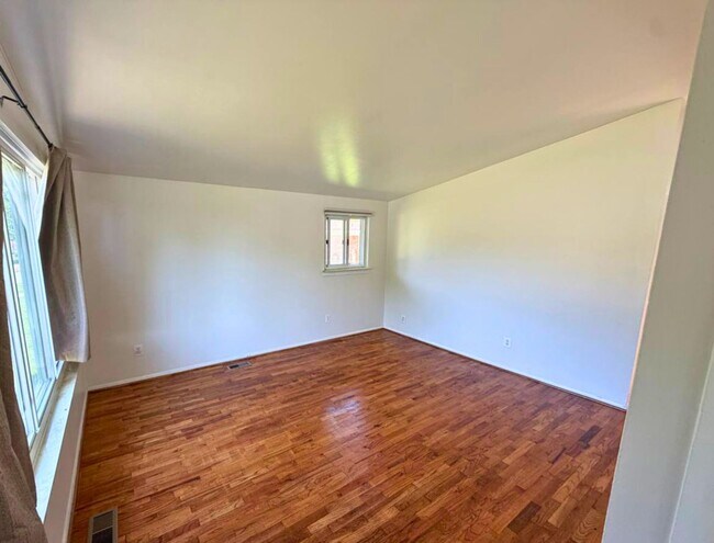 Foto del edificio - Updated Ranch with New Appliances