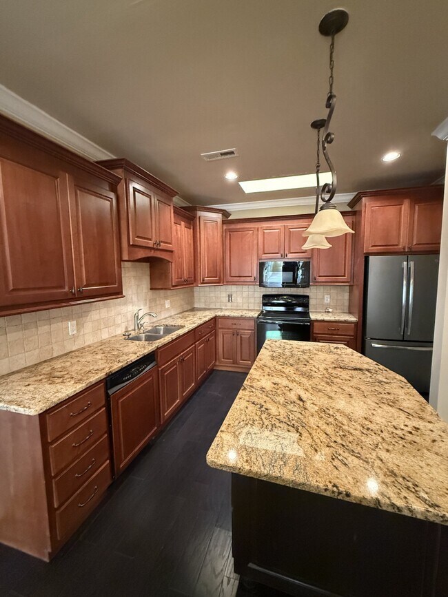 Foto del edificio - 15047 Ashmont Blvd SE