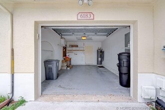 Building Photo - 6183 Floral Lakes Dr