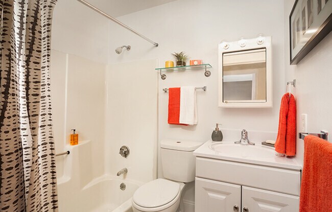 Foto del edificio - 961 Norwest Dr