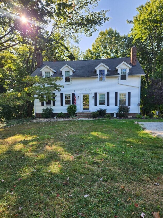 Primary Photo - 35814 Ridge Rd