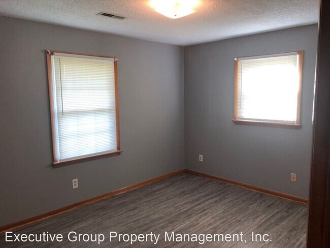 Foto del edificio - 2 br, 1 bath House - 467 S. ATCHER ST.