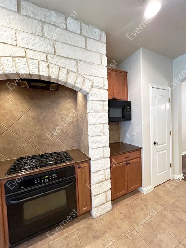 Foto del edificio - 404 Arrowhead Trail
