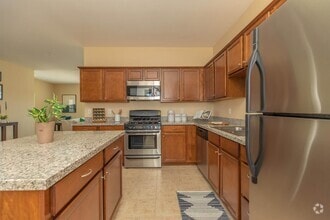 Building Photo - Vineyards at Palm Desert Apartment Homes