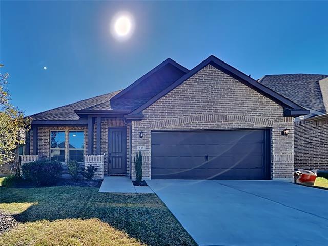 Foto del edificio - 545 Hazeltine Rd