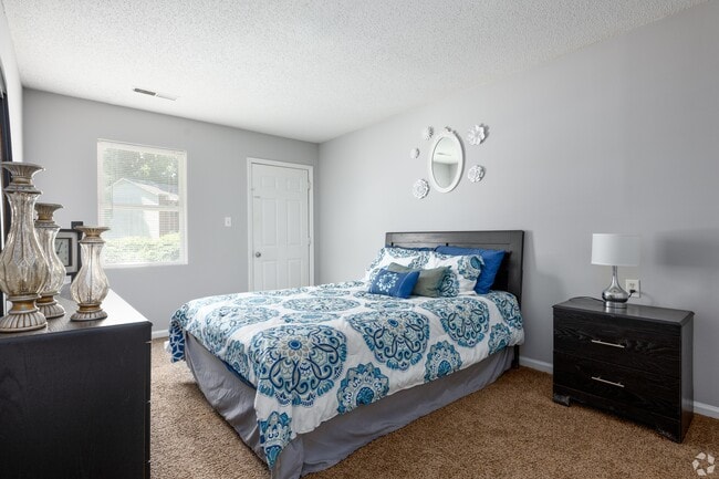 Foto del edificio - The Haven at Triad Park