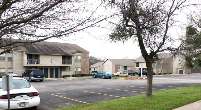 Building Photo - Main Street Square