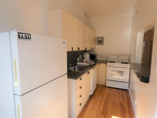 Foto del edificio - 637 2nd Ave