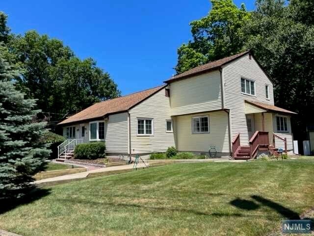 Primary Photo - 31 Colgate Rd