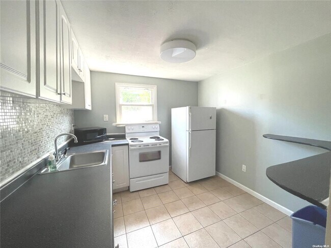 Foto del edificio - 157 Baker Ct